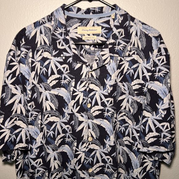 Tommy Bahama Silk Hawaiian Shirt Button Down Mens XL Tropical Palm Blue - Picture 2 of 11